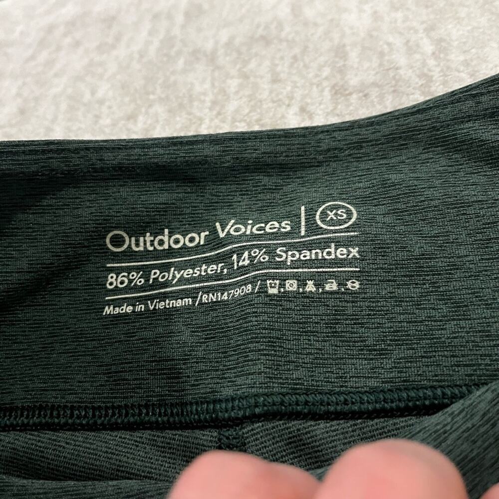 Outdoor Voices
Green 3/4 Warm Up Hunter - Xs Activewear Leggings - Picture 4 of 5